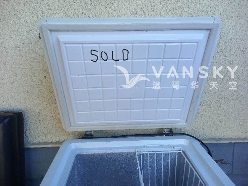 240402164933_Danby 冷冻箱 lid.jpg